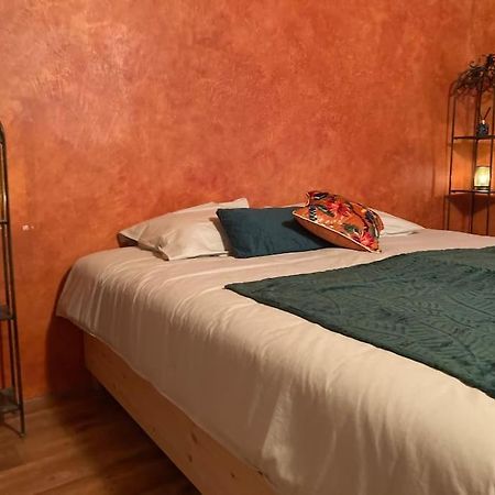 La Nuit De La Chouette Villa Bruniquel Kültér fotó